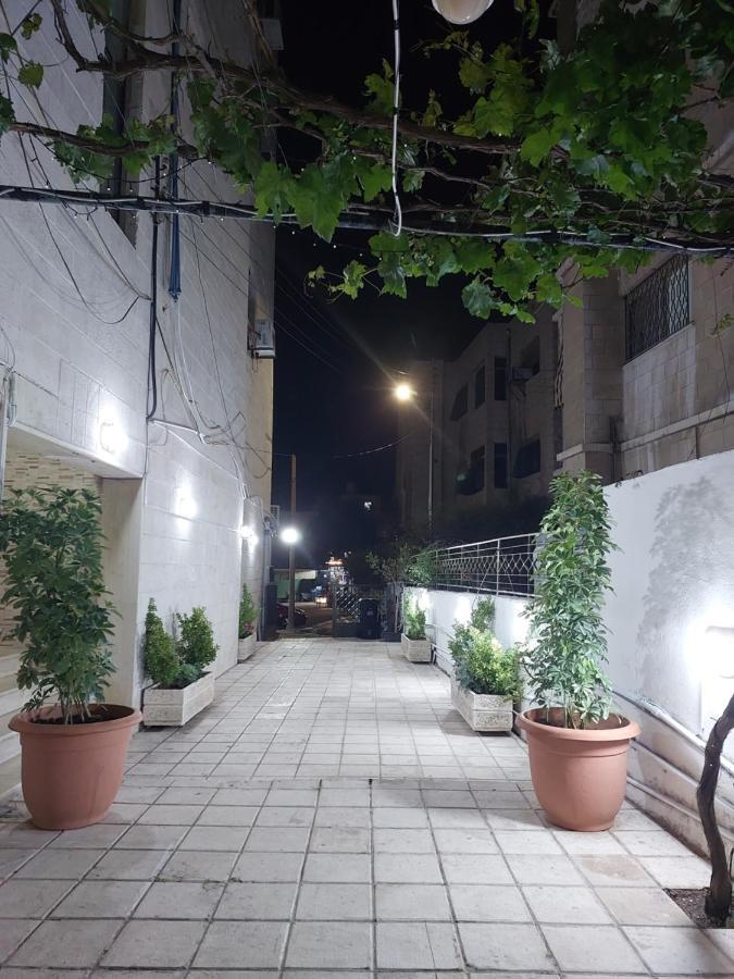 Cozy Home 2 Amman Exterior photo